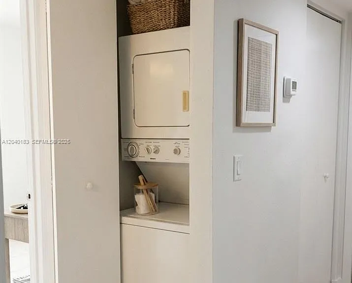 20825 NE 8th Ct #202-19 — Photo 5