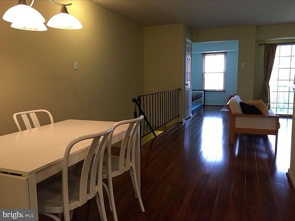 4th image of 24 Hastings Dr #24