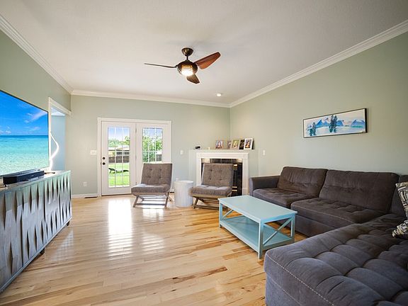 3rd image of 2707 Park West Dr