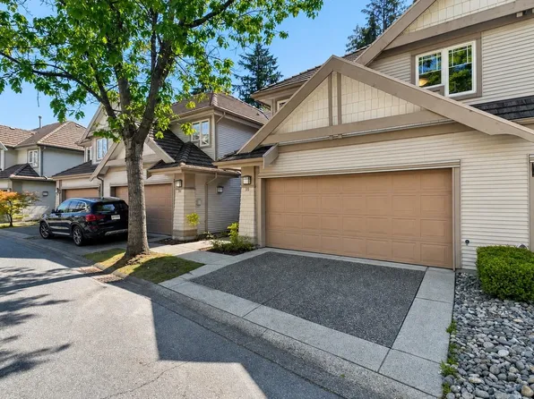 2351 Parkway Blvd #35, Coquitlam, BC V3E 3P2