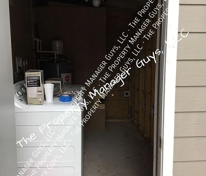 119 S Grove St #A — Photo 27