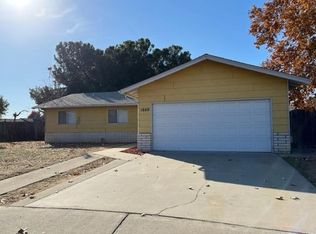 1860 Lial Ct, Turlock, CA 95380