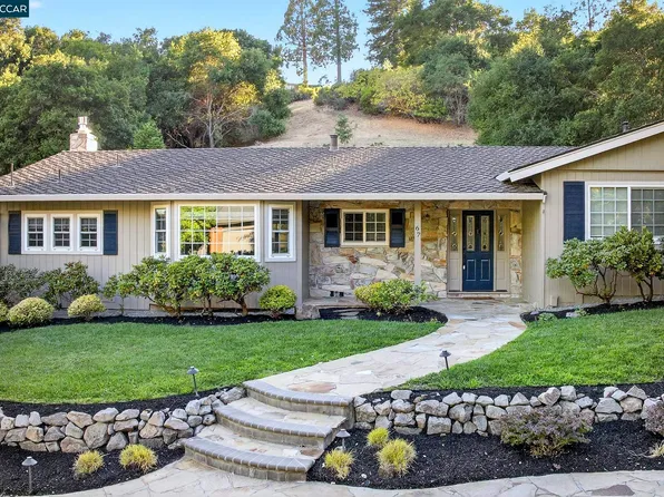 67 Lynwood Pl, Moraga, CA 94556