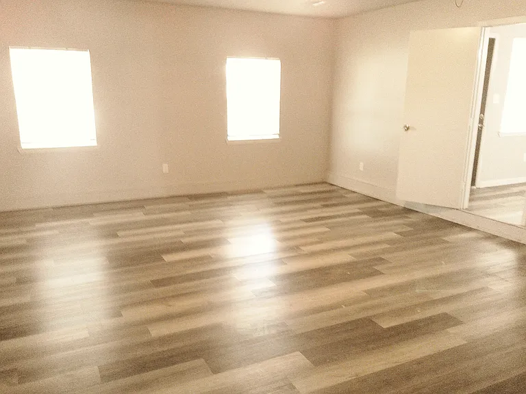 1505 S Howard Ave — Photo 16