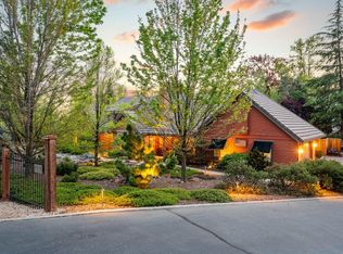 11125 Meadow Brook Dr, Auburn, CA 95602