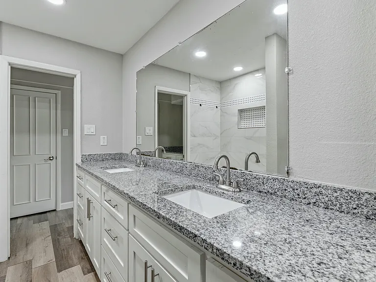 1732 Sheffield Pl — Photo 24