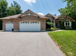 5 Pine Hill Dr, Springwater, ON L0L2K0