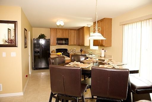5th image of 25217 W Presidential Ave
