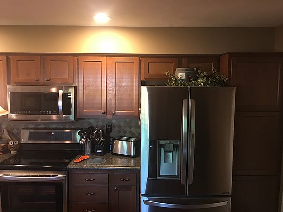 5th image of 4456 Joy Dr