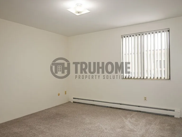 Gallery Apartments — Photo 34