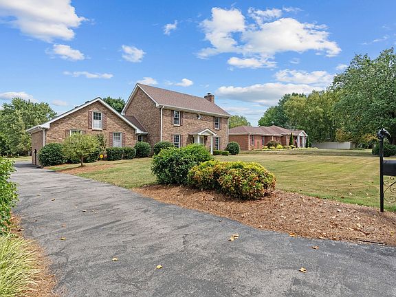 5th image of 4803 Wayside Dr
