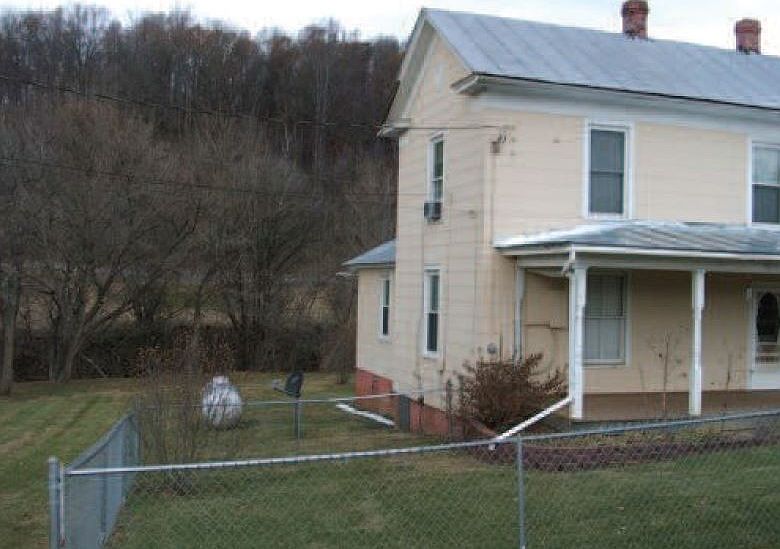 32 Lloyd Tolley Rd, Natural Bridge Station, VA 24579 Zillow