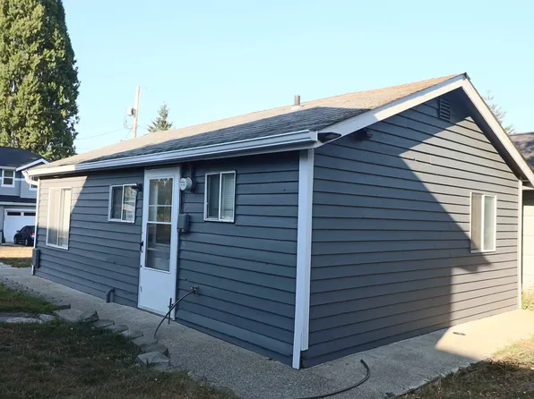 2344 Trenton Ave NE #1/2, Bremerton, WA 98310