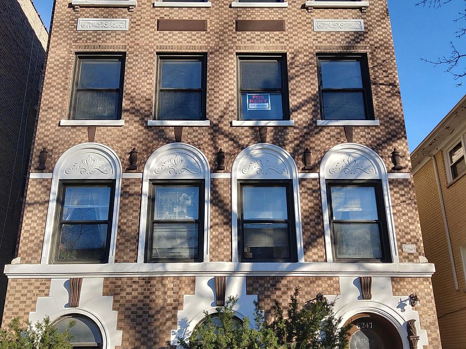 1st image of 6247 N Francisco Ave APT 2