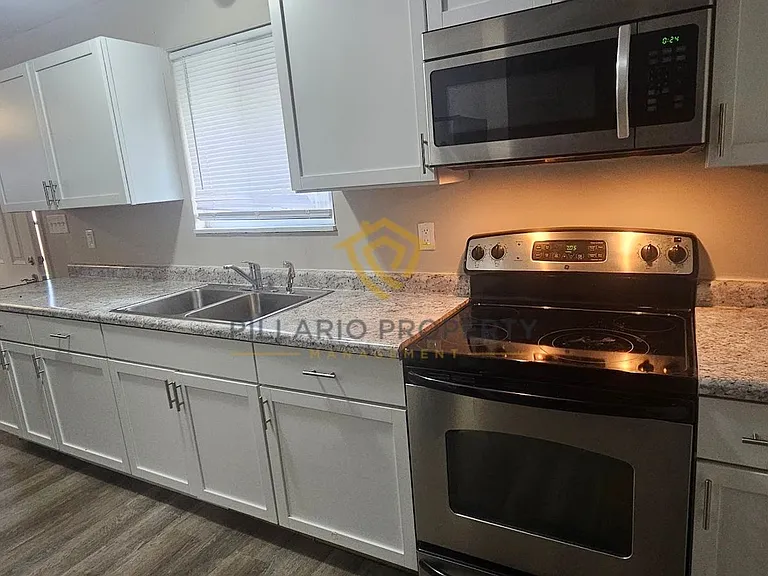 1424 Campbell Ave — Photo 35