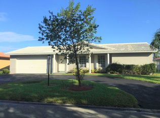 1700 NW 84th Dr, Pompano Beach, FL 33071