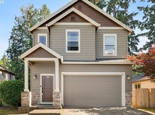 943 NE 172nd Ave, Portland, OR