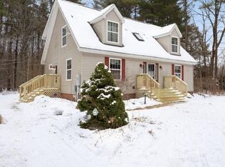 1094 State Road, Eliot, ME 03903