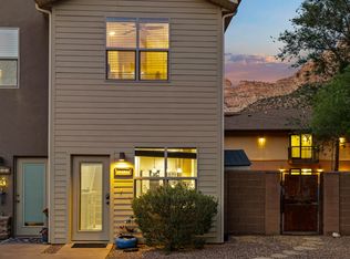 77 Juniper Ln APT 118, Springdale, UT 84767