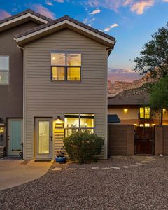 77 Juniper Ln APT 118, Springdale, UT, 84767