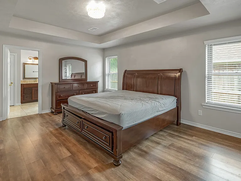 1209 Portsmouth Ct — Photo 21