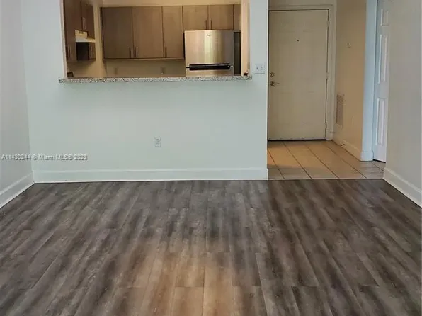 50 Menores Ave APT 430, Coral Gables, FL 33134