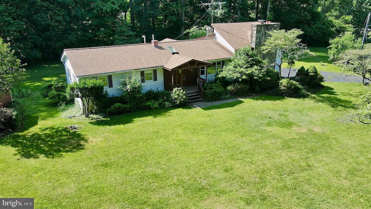 701 Ellsworth Ave, Great Falls, VA 22066 Zillow