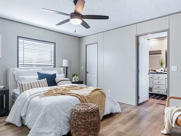 2nd image of 12655 Claremont Cir