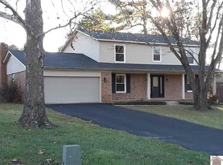 220 Lutes Rd, Paducah, KY 42001