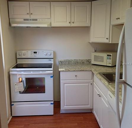 4th image of 419 Sheoah 28 Blvd