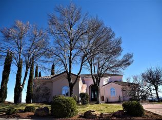 332 N Crest Line Cir, Saint George, UT 84790