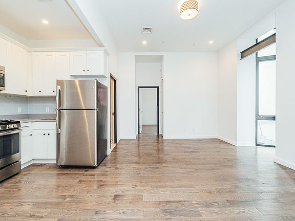2nd image of 265 Nostrand Ave #B8