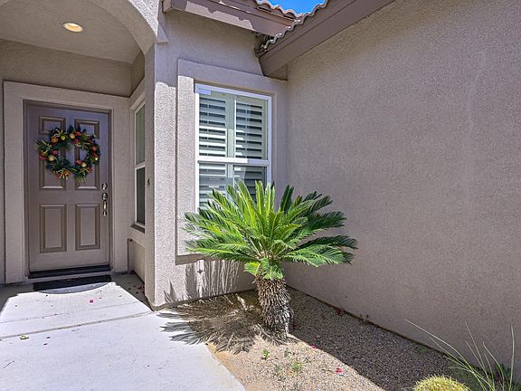 3rd image of 64074 Baylor Mountain Ct