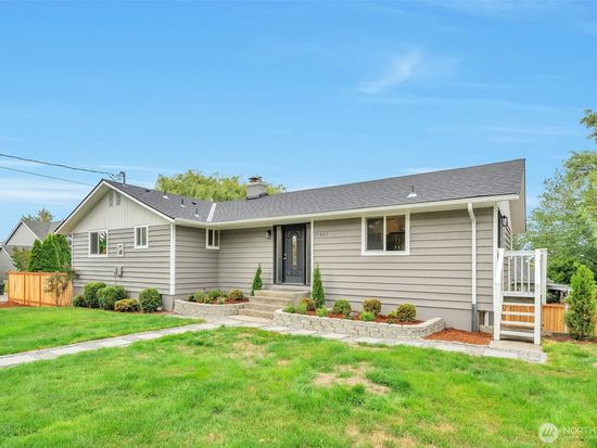 23805 140th Avenue SE, Kent, WA 98042