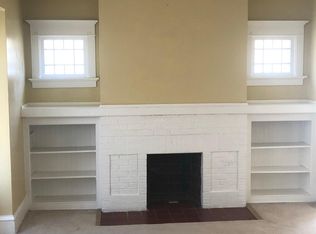 3043 N 38th St, Milwaukee, WI 53210