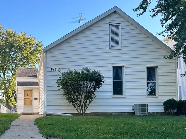 916 Ohio St, Quincy, IL 62301
