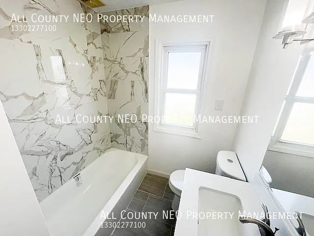 20921 Westport Ave — Photo 7