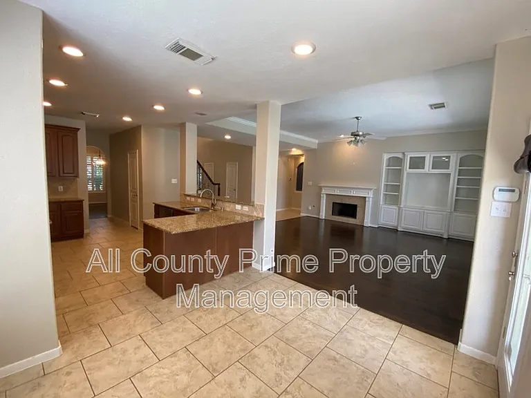 26226 Bright Dawn Ct — Photo 8