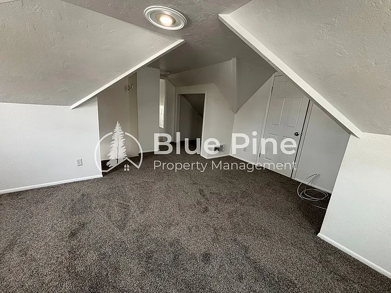 309 S Milton Ave — Photo 7