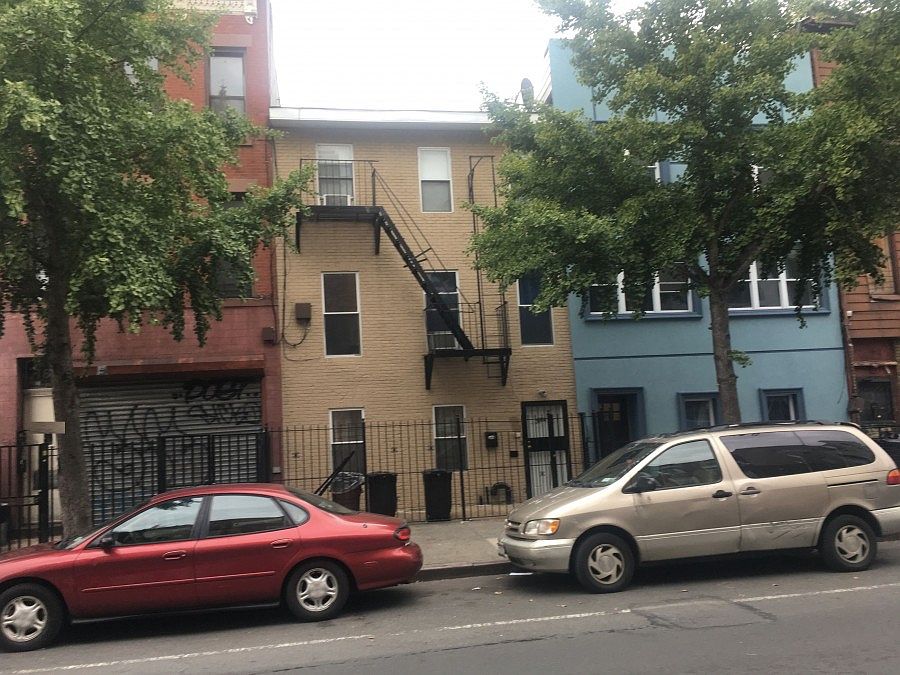 1st image of 160 Tompkins Ave