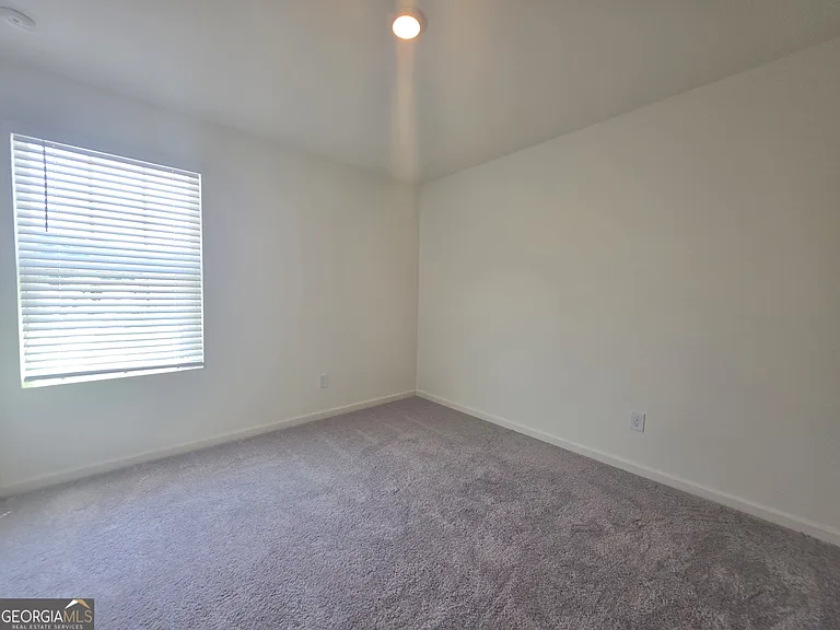 43 Rydal Way — Photo 10