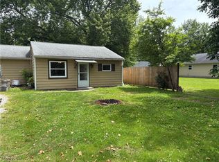 1267 Oxford Dr, Madison, OH