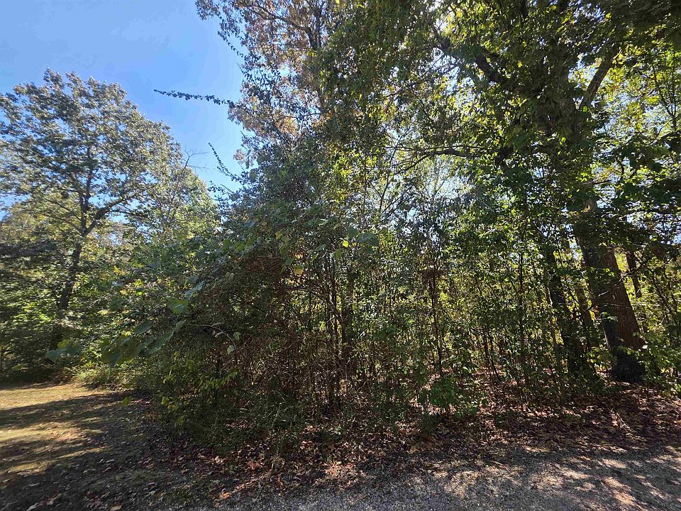1st image of L1-B5 Timberlane Dr