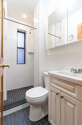 Rented by Compass | media 11