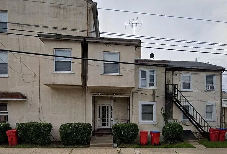 1349 Dekalb St #3 — Photo 2