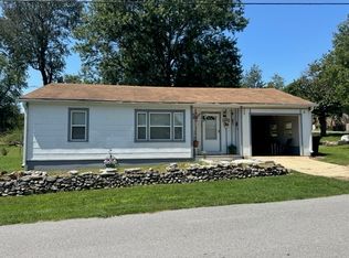 317 Oak St, Watts, OK 74964