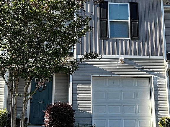3rd image of 541 Truman Dr