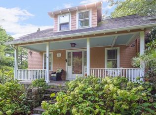 262 Western Ave, Sherborn, MA 01770