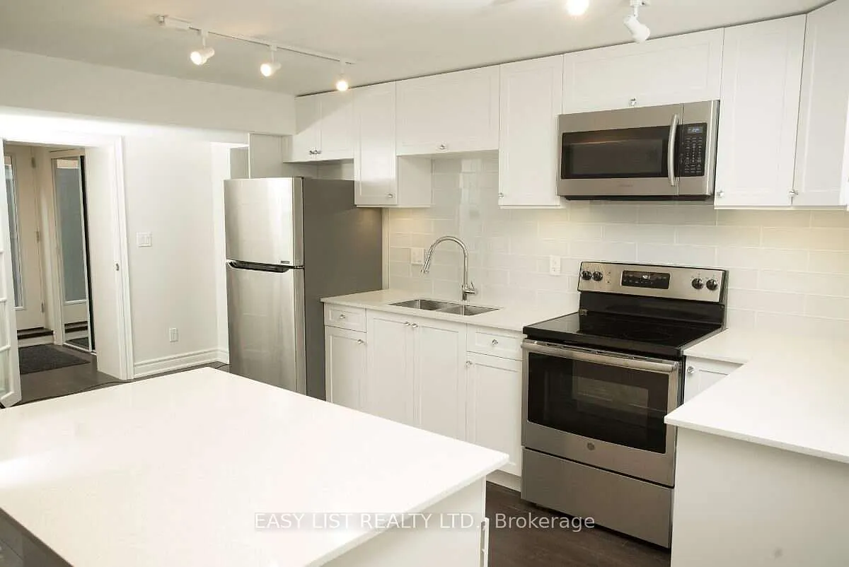 2 bed, $2,700 — Photo 2