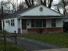 1st image of 4718 W Hillcrest Ave